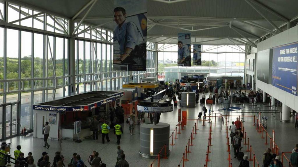 Corendon Airlines Bristol Airport – BRS Terminal