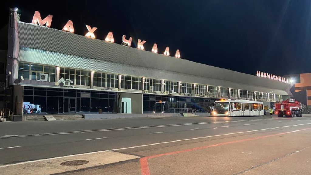 Nordwind Airlines Makhachkala Uytash Airport – MCX Terminal
