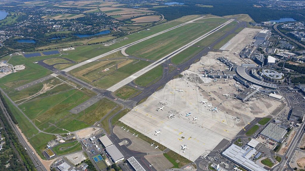Air Cairo Duesseldorf Airport – DUS Terminal