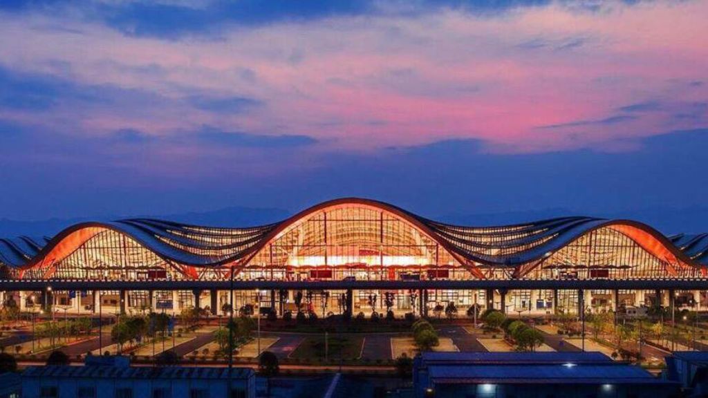 Guilin Liangjiang International Airport