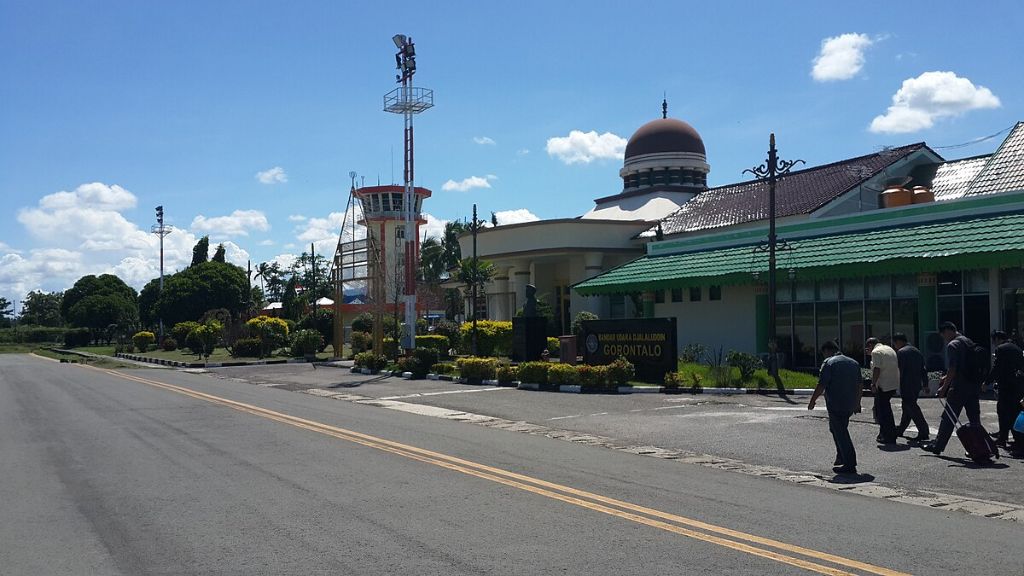 Jalaluddin Airport