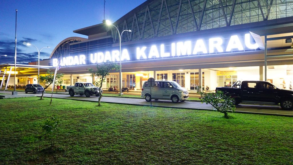 Kalimarau Airport