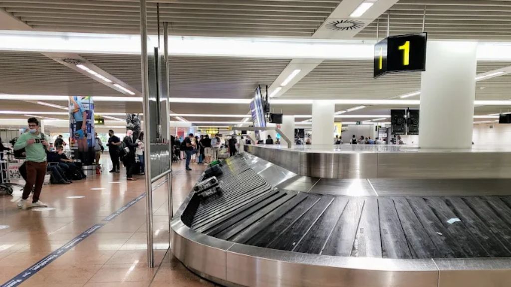 Air Canada BRU Terminal