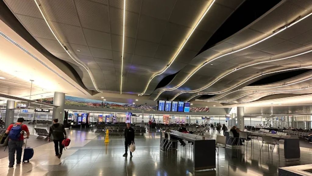 Air Canada LAS Terminal