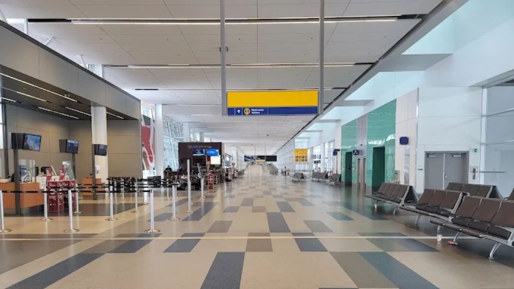 Air Canada YYC Terminal