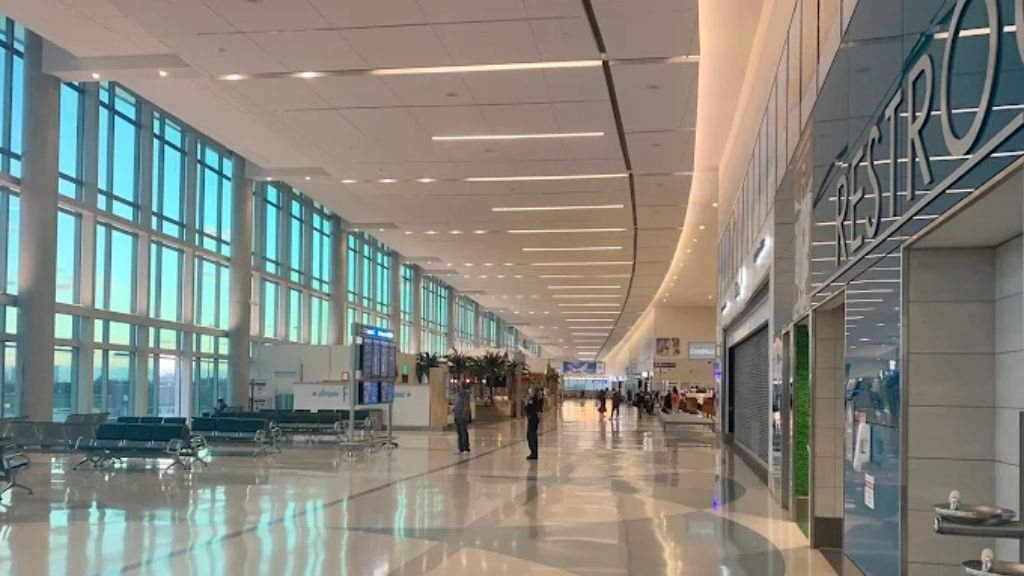 Frontier Airlines FLL Terminal – Fort Lauderdale-Hollywood Airport