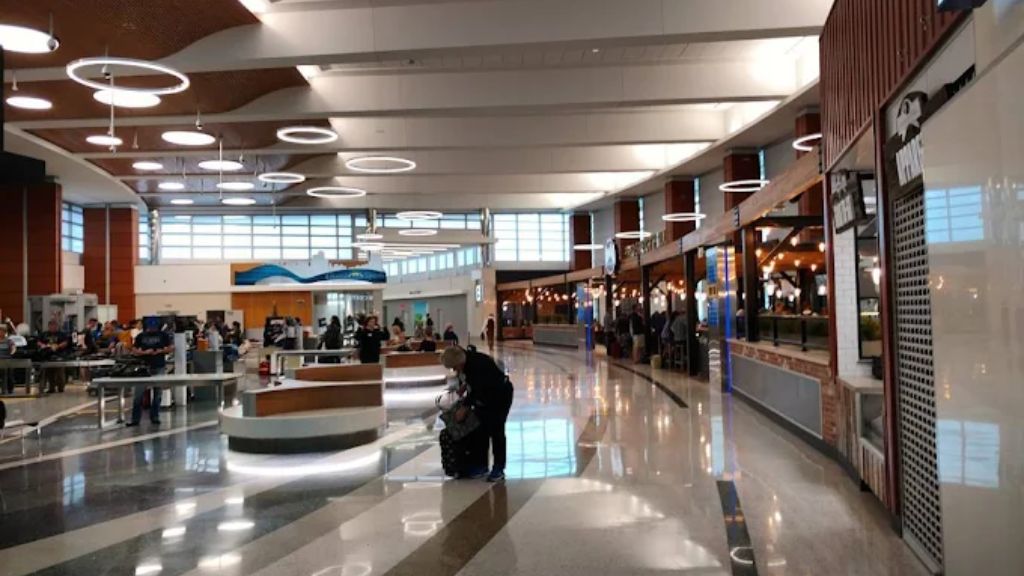 Frontier Airlines GRR Terminal – Gerald R. Ford International Airport