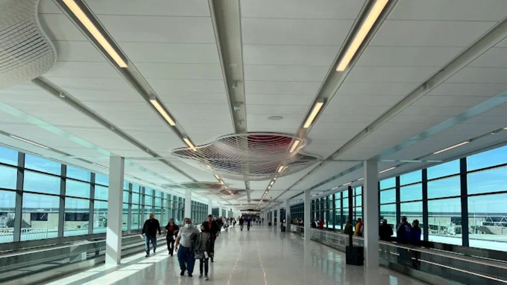 Frontier Airlines MCI Terminal – Kansas City International Airport