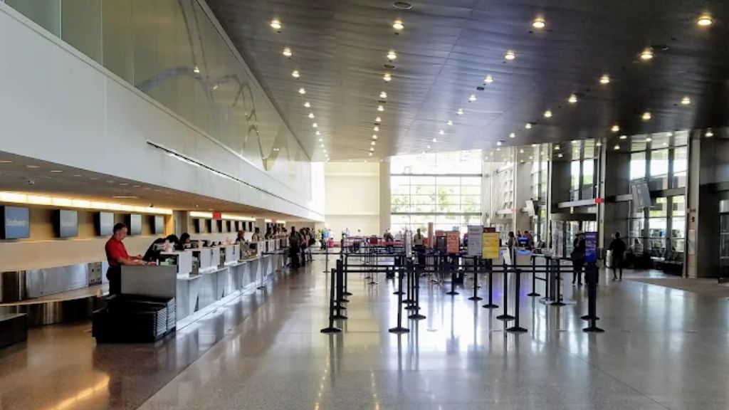 Frontier Airlines PWM Terminal – Portland International Jetport