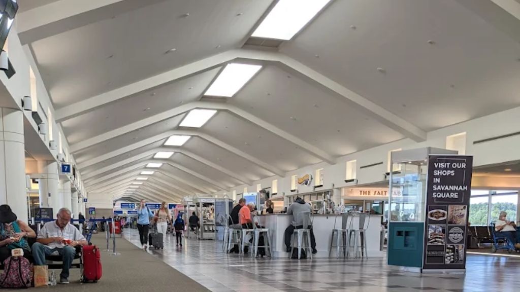 Frontier Airlines SAV Terminal – Savannah/Hilton Head Airport