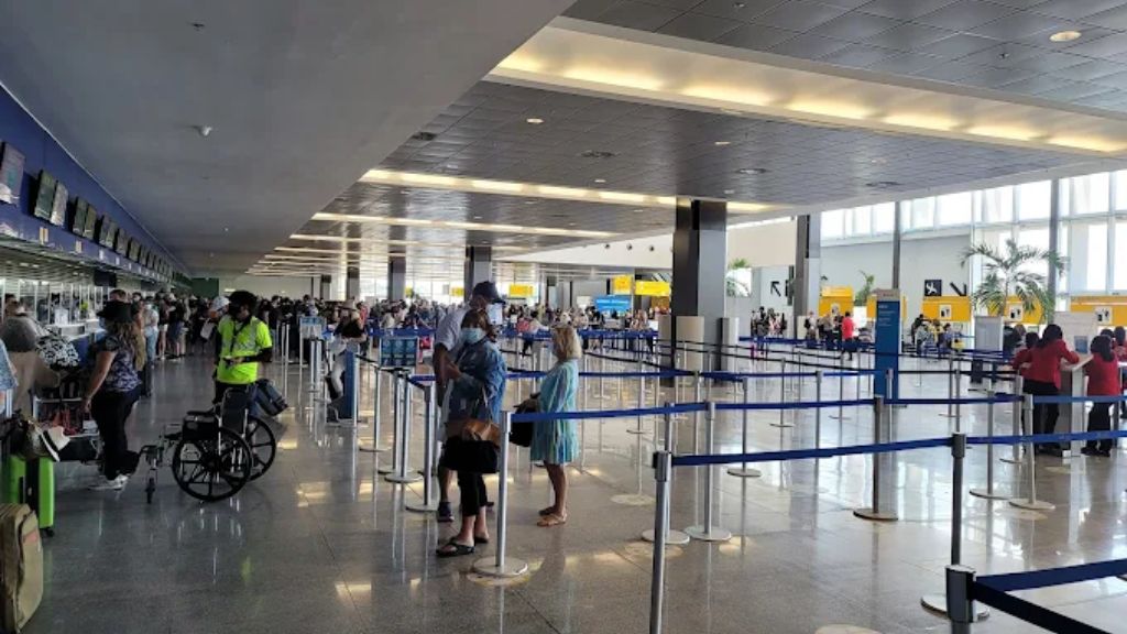 Frontier Airlines SJD Terminal – Los Cabos International Airport