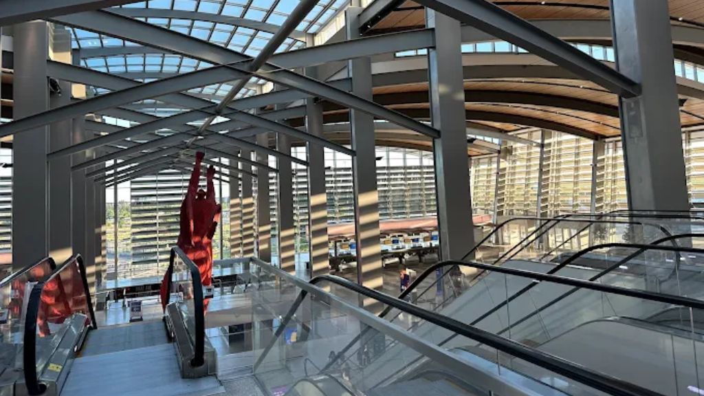 Frontier Airlines SMF Terminal – Sacramento International Airport