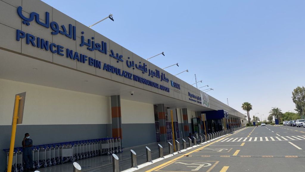 Nesma Airlines Prince Naif Bin Abdulaziz International Airport – ELQ Terminal