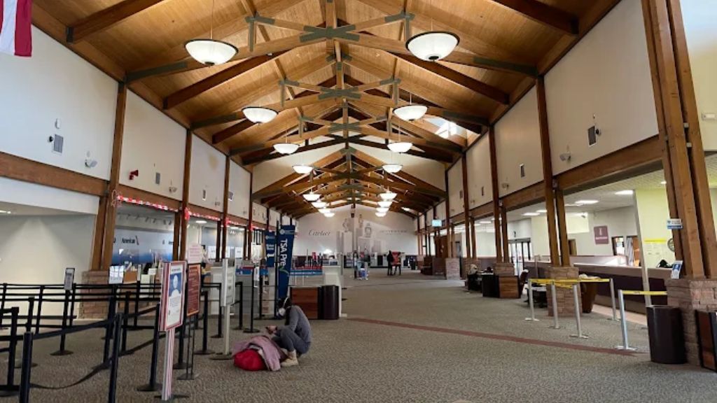 Alaska Airlines EGE Terminal