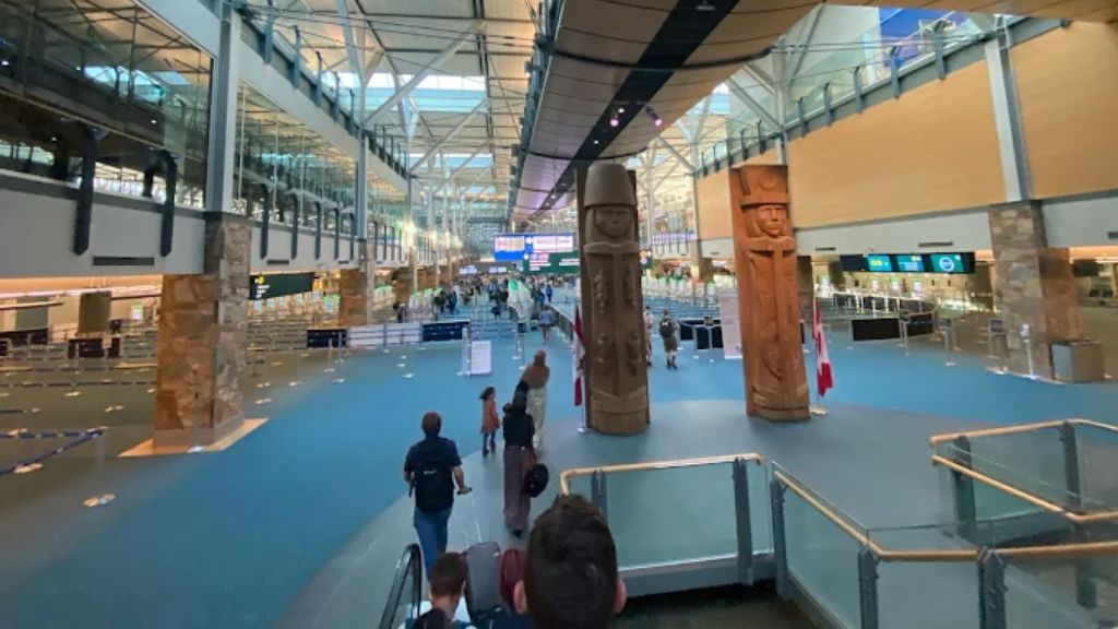 Alaska Airlines YVR Terminal – Vancouver International Airport