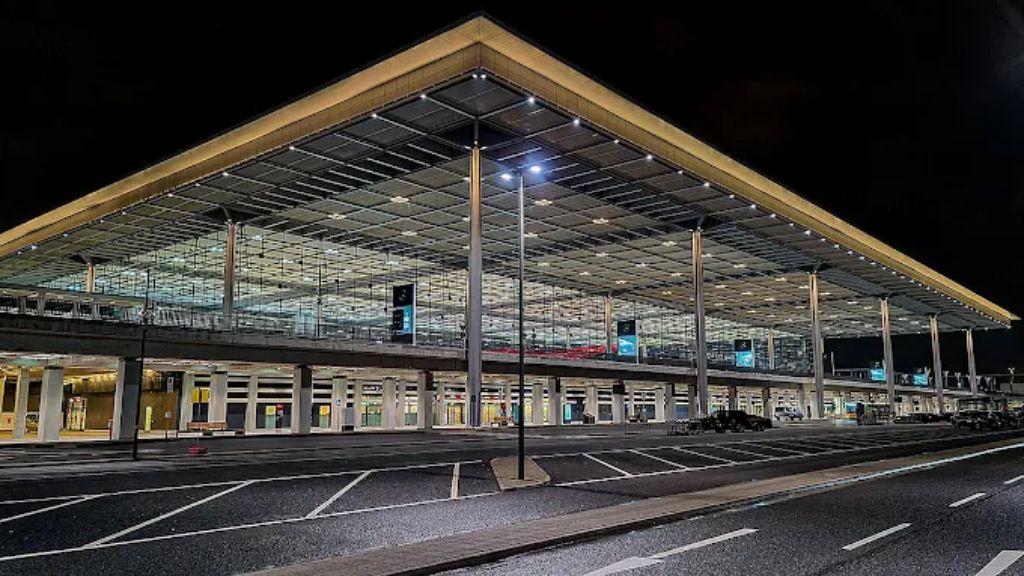 British Airways BER Terminal