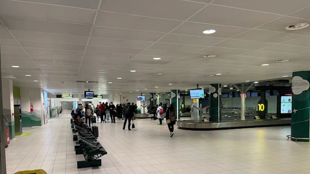 British Airways BLQ Terminal