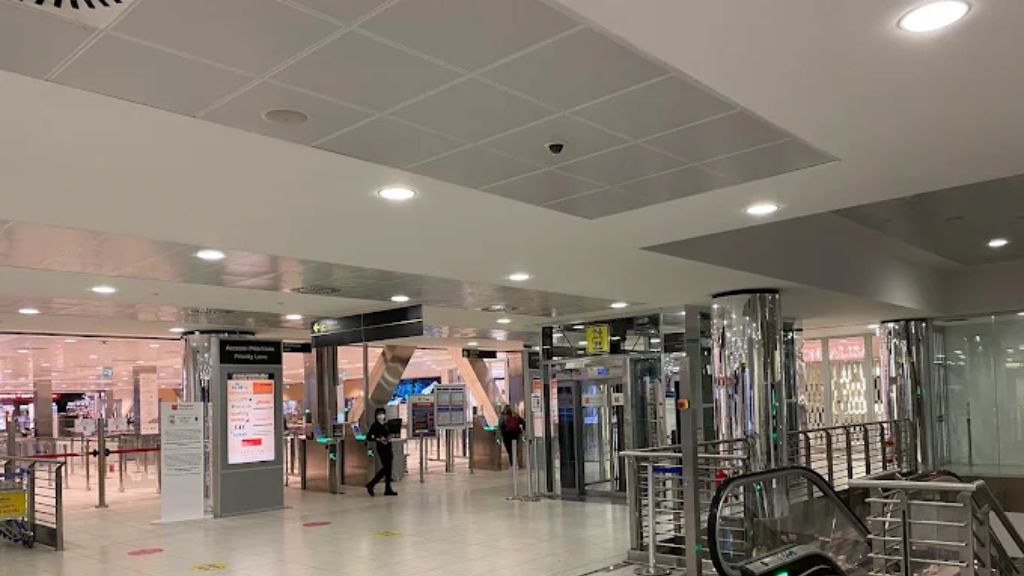 British Airways FLR Terminal – Amerigo Vespucci Airport