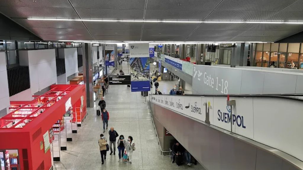 British Airways KRK Terminal – John Paul II Intl. Airport Krakow-Balice