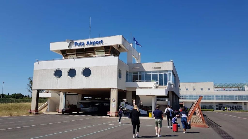 British Airways PUY Terminal