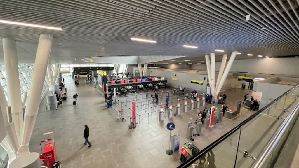 British Airways SCL Terminal