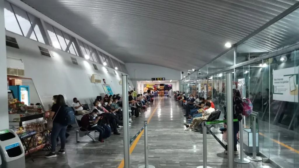 Viva Aerobus CEN Terminal