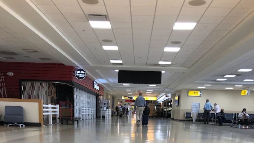 Viva Aerobus CMH Terminal