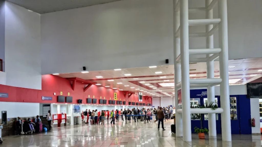 Viva Aerobus HAV Terminal