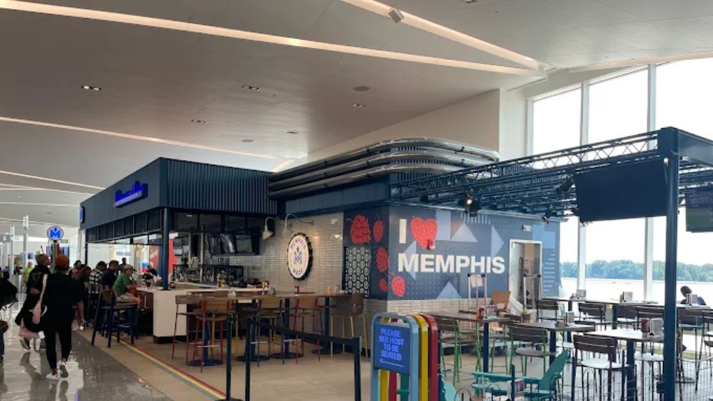 Viva Aerobus MEM Terminal