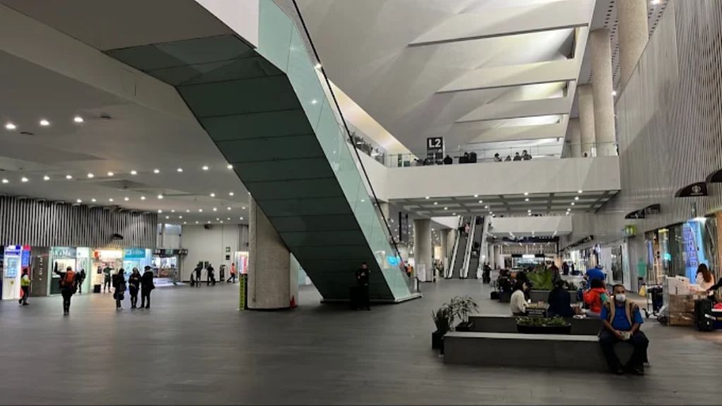Viva Aerobus MEX Terminal