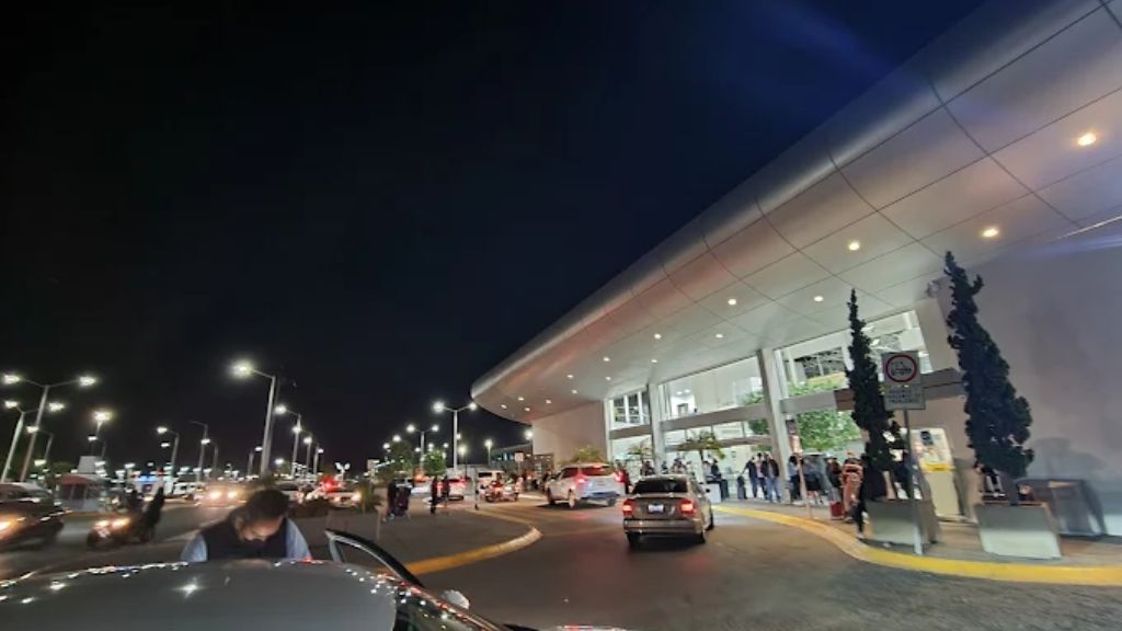 Viva Aerobus QRO Terminal