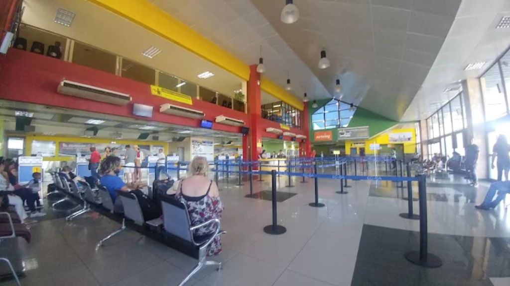 Viva Aerobus SCU Terminal