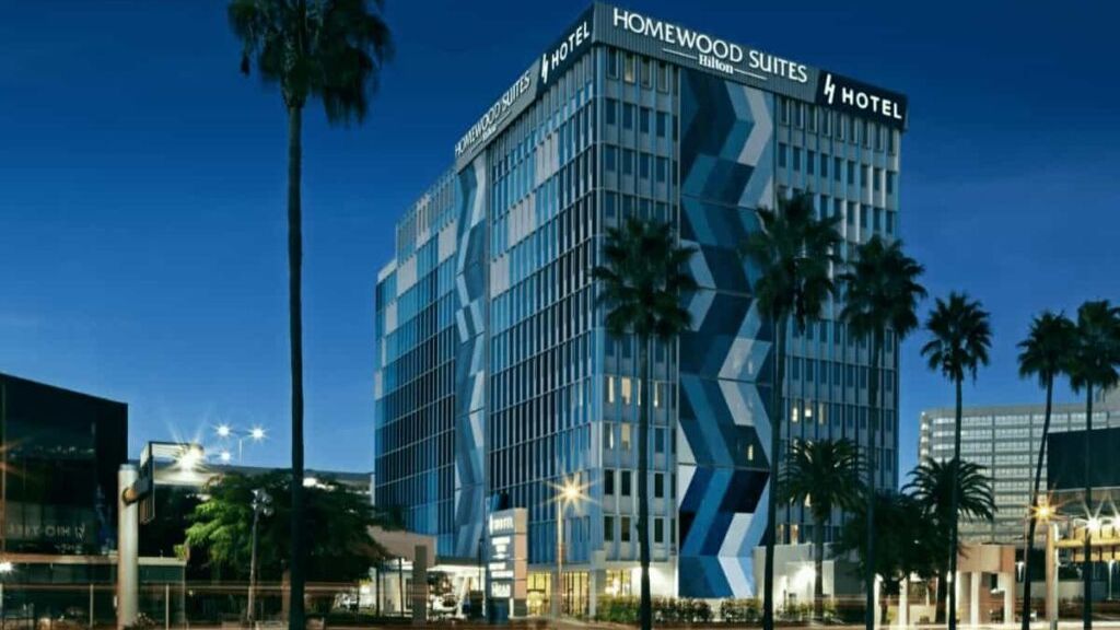 H Hotel Los Angeles, Curio by Hilton
