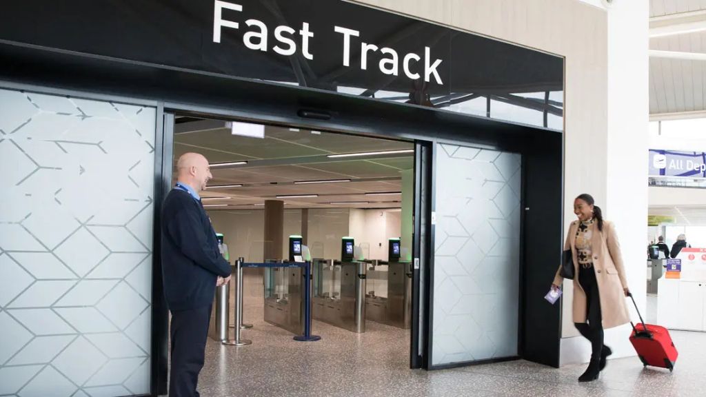 Heathrow Airport Fast Track Schedule 