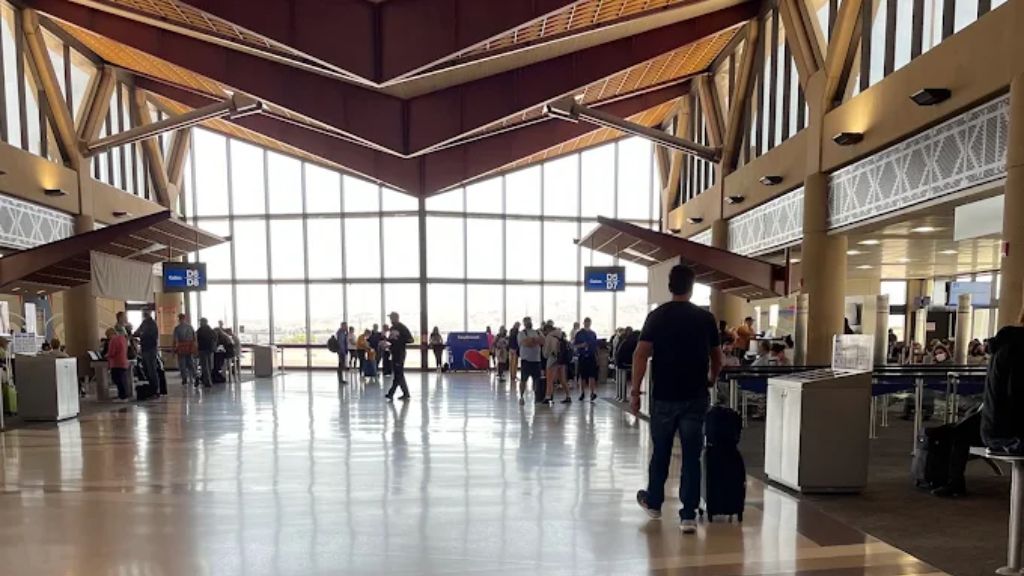 JetBlue Airways PHX Terminal