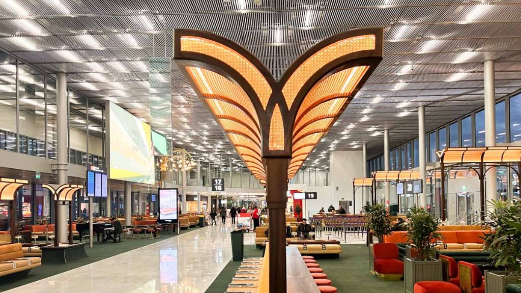 Middle East Airlines CDG Terminal