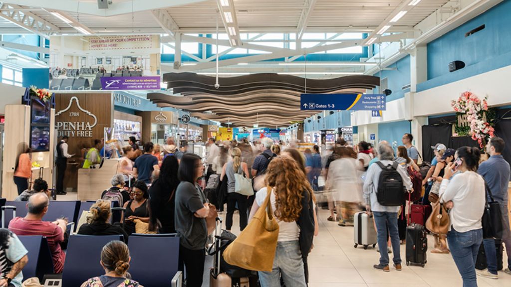 WINAIR CUR Terminal – Curacao International Airport