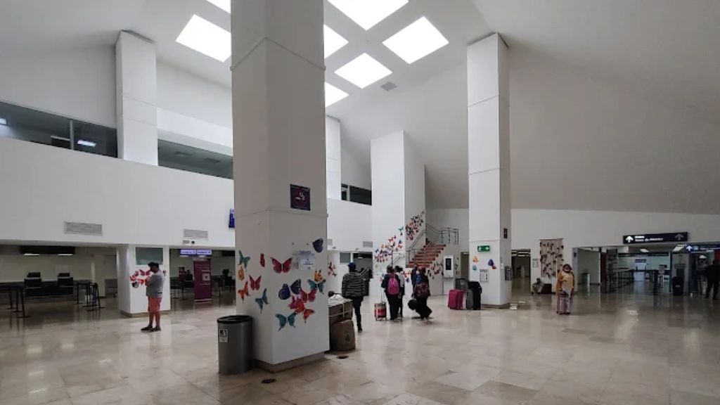 WestJet Airlines CZM Terminal – Cozumel International Airport