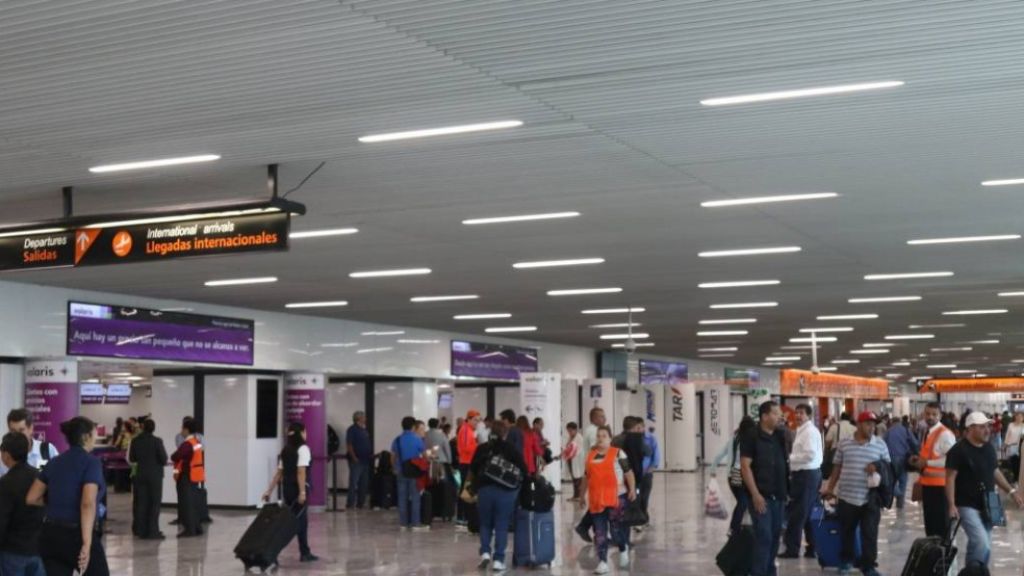 WestJet Airlines GDL Terminal – Guadalajara International Airport