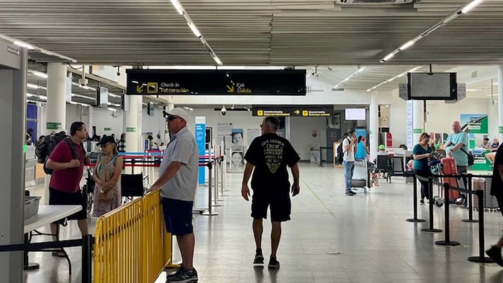 WestJet Airlines RTB Terminal – Juan Manuel Gálvez International Airport