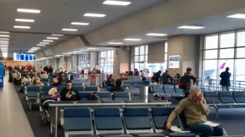WestJet Airlines YXX Terminal