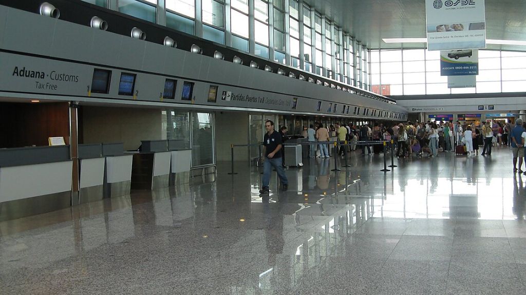 GOL Airlines COR Terminal – Aeronautical Engineer Ambrosio LV Taravella Airport