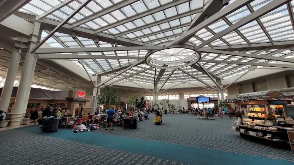 GOL Airlines MCO Terminal