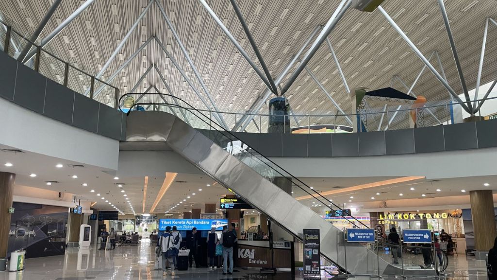 Garuda Indonesia KNO Terminal