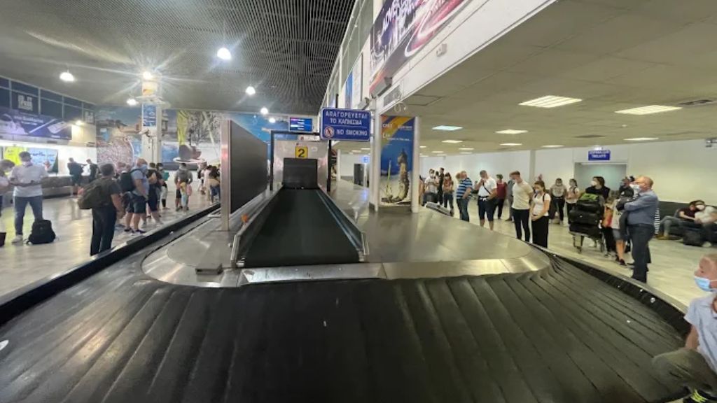 Helvetic Airways HER Terminal – Heraklion International Airport