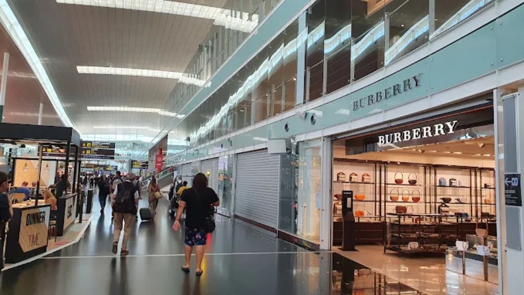 Iberojet BCN Terminal – Josep Tarradellas Barcelona–El Prat Airport