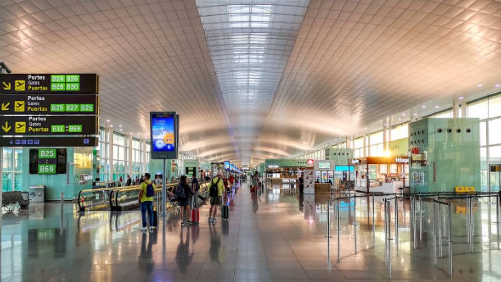 Jet2 Airlines BCN Terminal – Barcelona–El Prat Airport