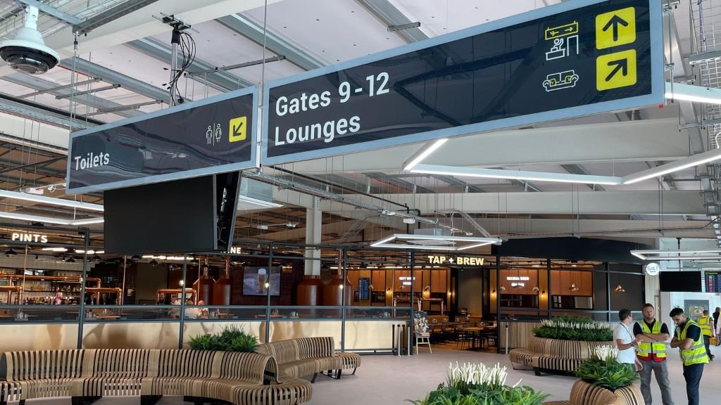 Jet2 Airlines LBA Terminal – Leeds Bradford Airport