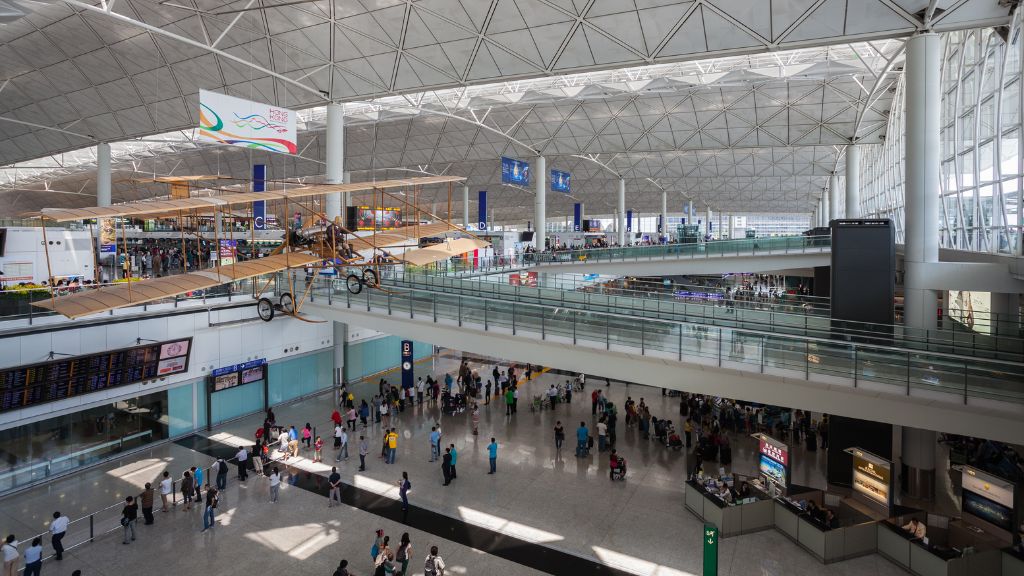 Juneyao Air HKG Terminal