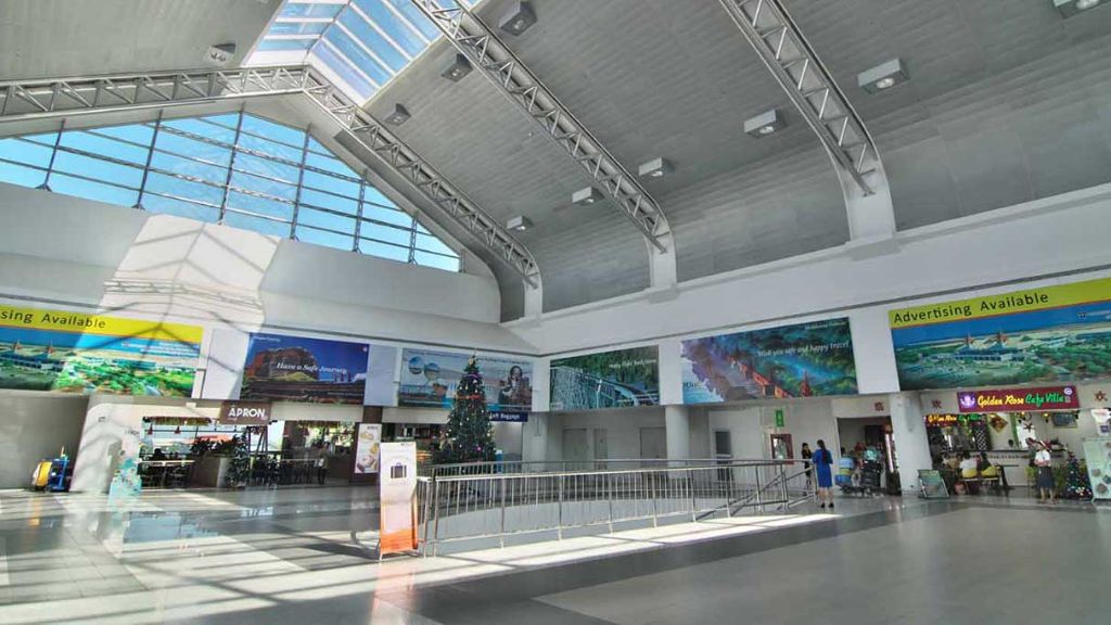 Juneyao Air MDL Terminal